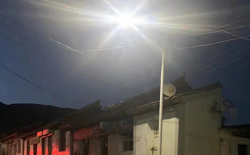 农村院子里最适合的湟中太阳能路灯亮度与安装要点